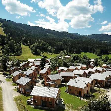 Beautiful Chalet In Sankt Georgen On Ski Slopes Chalet