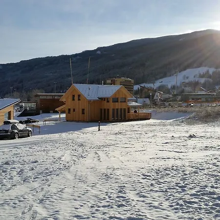 Beautiful Chalet In Sankt Georgen On Ski Slopes *