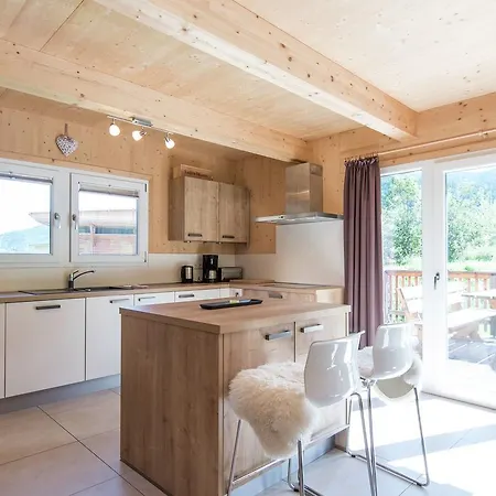 Chalet Beautiful Chalet In Sankt Georgen On Ski Slopes *