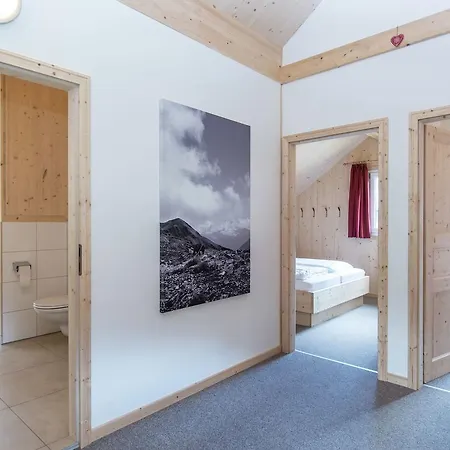 Beautiful Chalet In Sankt Georgen On Ski Slopes *